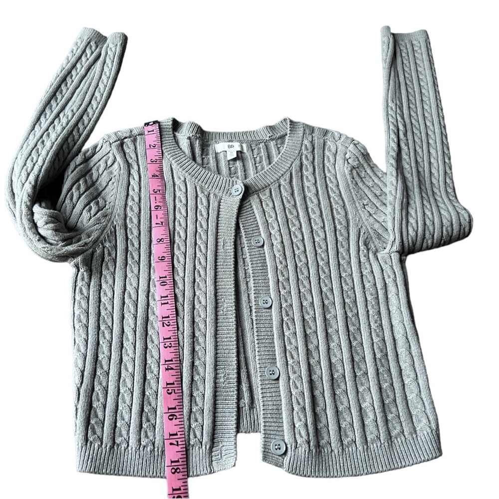 Nordstrom BP Women’s Grey Cropped Cableknit Cardigan Sweater, Size Medium - Picture 9 of 9